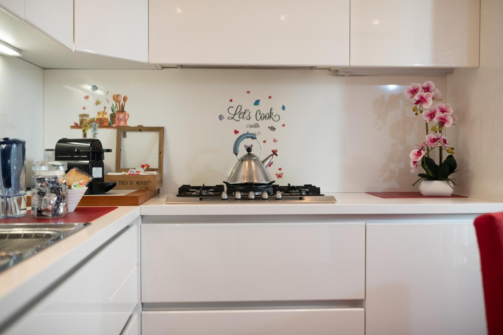 Riccardo Luxury Apartment Барі Екстер'єр фото